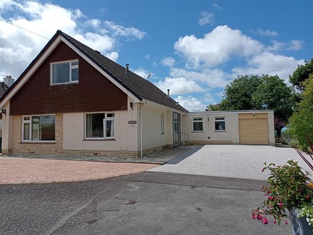 Bungalow for sale in Cardigan, Wales