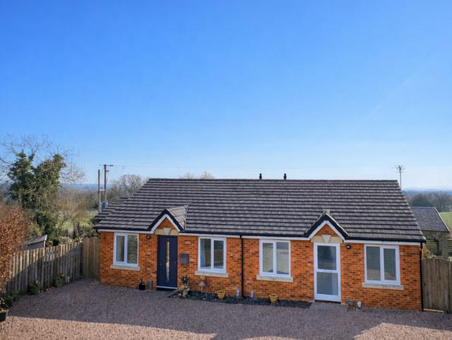 Bungalow for sale in Nant-Y-Caws, Morda