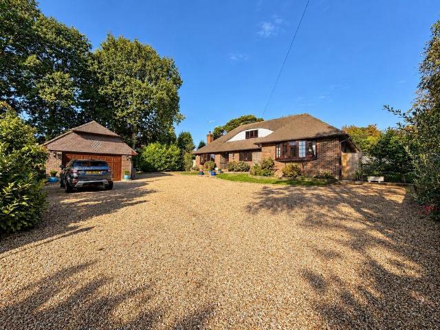 Bungalow for sale in Little Common, Rother