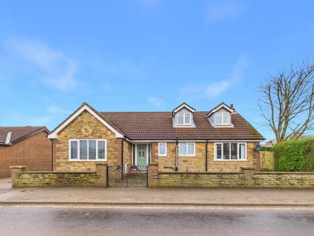 Bungalow for sale in Weaverthorpe, North Yorkshire
