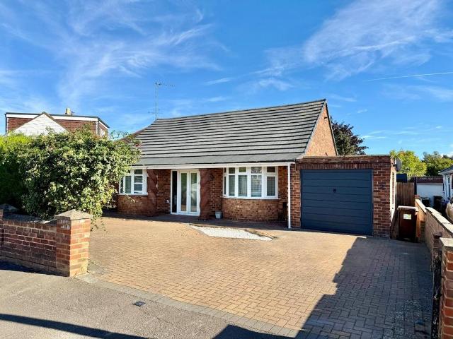 Bungalow for sale in White Hills, Boughton