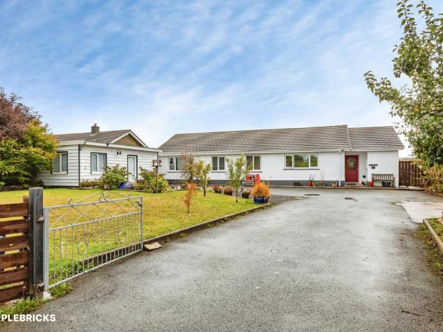 Bungalow for sale in Wales