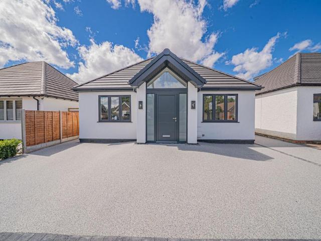Bungalow for sale in Hockley Heath, West Midlands