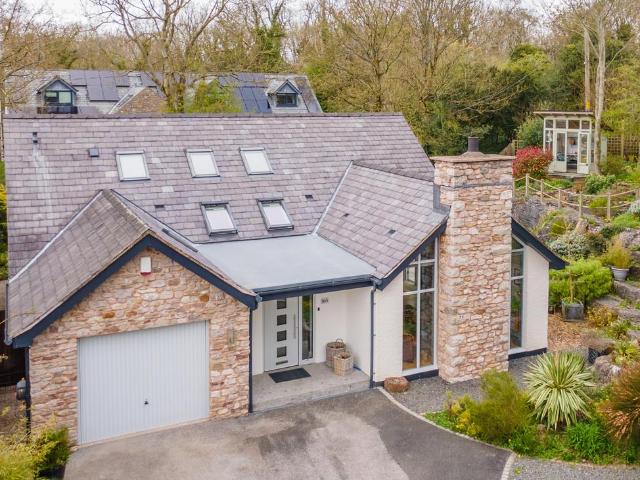 Bungalow for sale in Silverdale, Bare