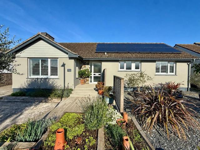 Bungalow for sale in Cornwall