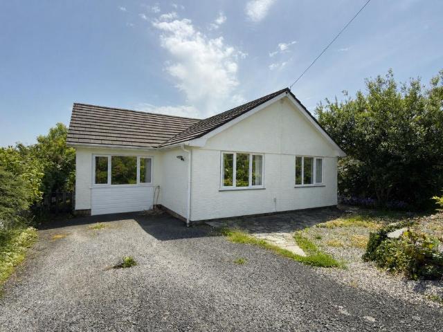Bungalow for sale in Delabole, Cornwall