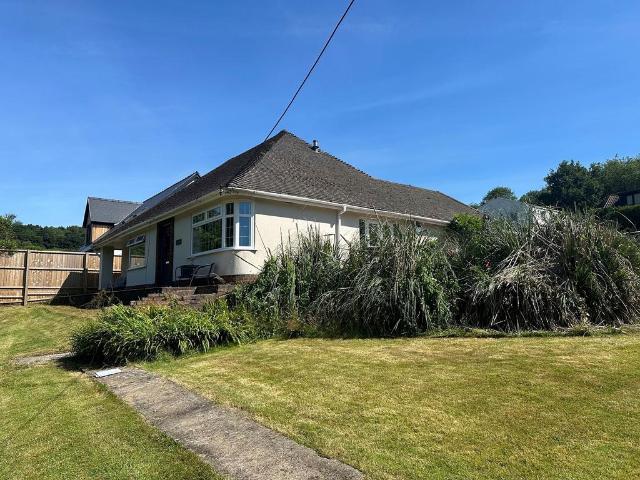 Bungalow for sale in Pelenna, Wales