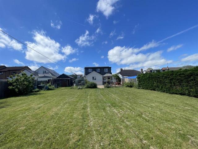 Bungalow for sale in Kingsditch, Cheltenham