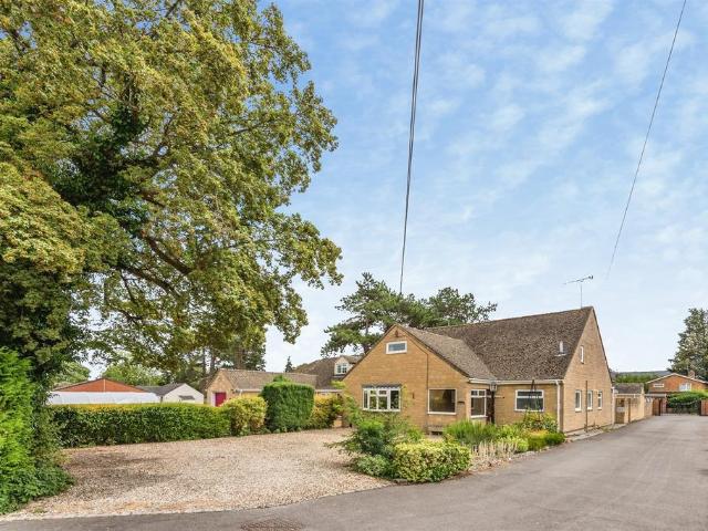 Bungalow for sale in Black Bourton, Oxfordshire