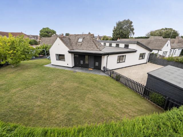 Bungalow for sale in Dromore, Oxfordshire