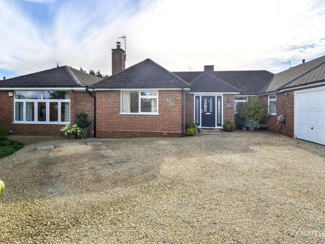 Bungalow for sale in Badsey, Wychavon