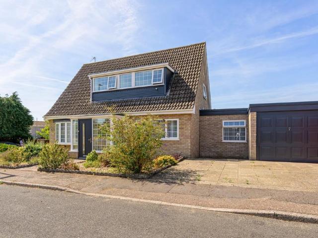 Bungalow for sale in Thetford, East Tuddenham