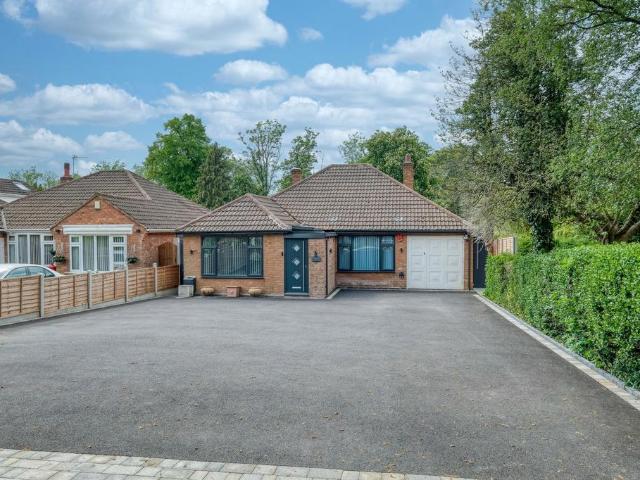 Bungalow for sale in Solihull, Earlswood