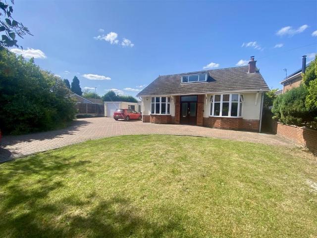Bungalow for sale in Barton, Leicestershire