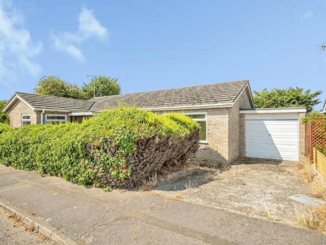Bungalow for sale in Fordham Heath, Essex