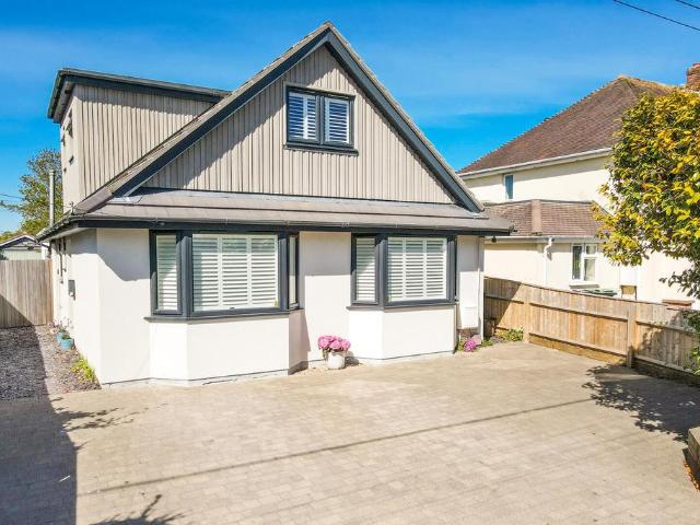 Bungalow for sale in Old Milton, Ashurst Bridge