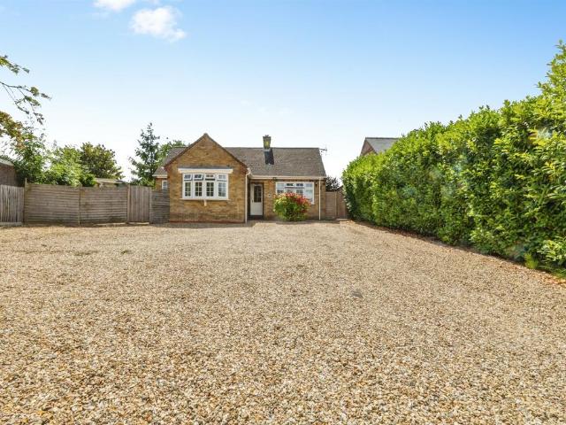 Bungalow for sale in Heighington, Ashby De La Launde