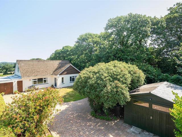Bungalow for sale in Mawnan, Maenporth