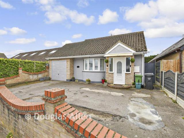Bungalow for sale in Vange, Isle Of Man