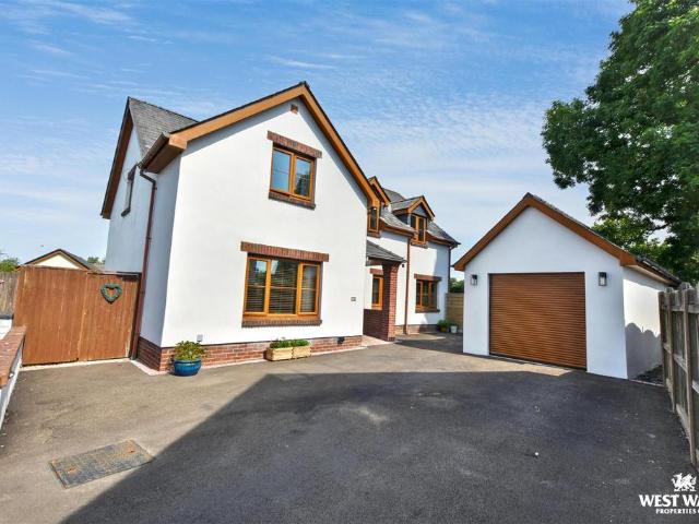 Bungalow for sale in Pembroke, Wales