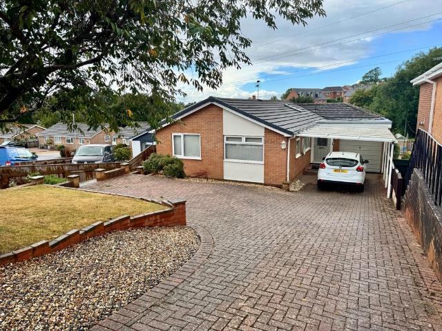 Bungalow for sale in Hulham, Budlake