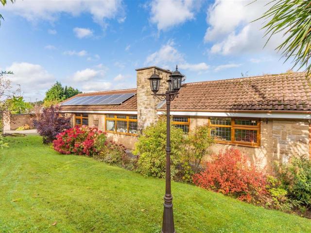 Bungalow for sale in Huthwaite, East Midlands
