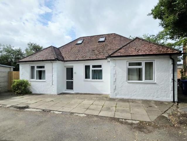 Bungalow for sale in Brackley, Northamptonshire