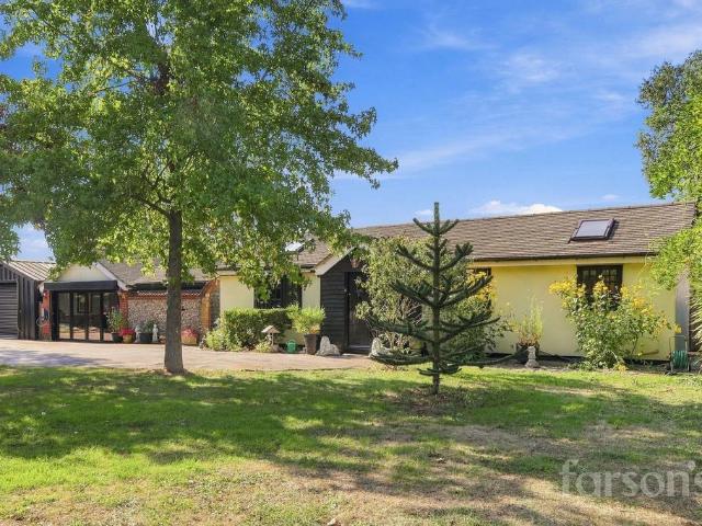 Bungalow for sale in Little Warley, Brentwood