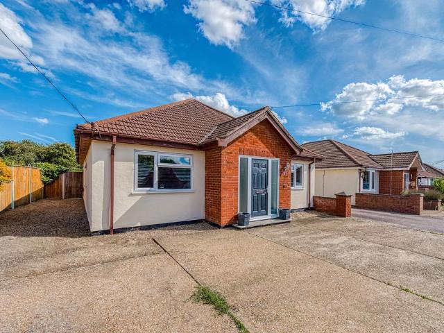 Bungalow for sale in Eastbridge, Suffolk
