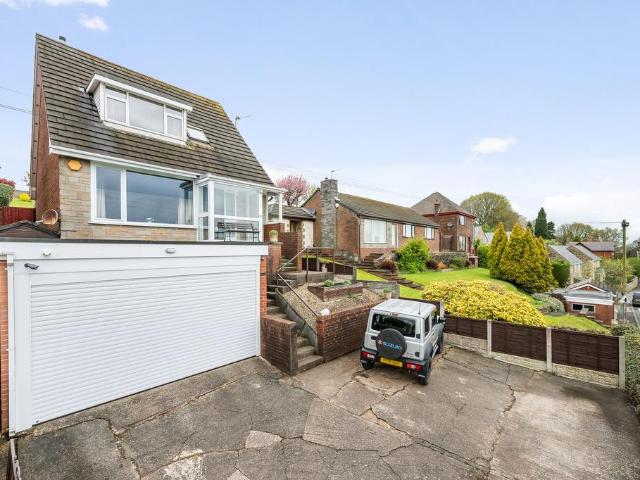 Bungalow for sale in Upholland, Roby Mill