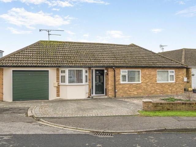 Bungalow for sale in Bersted, Clapham
