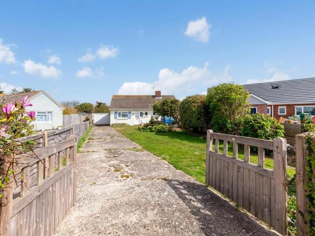 Bungalow for sale in Littlecote, West Sussex