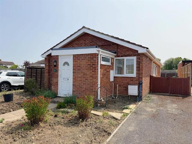 Bungalow for sale in Crookhill, Worcestershire