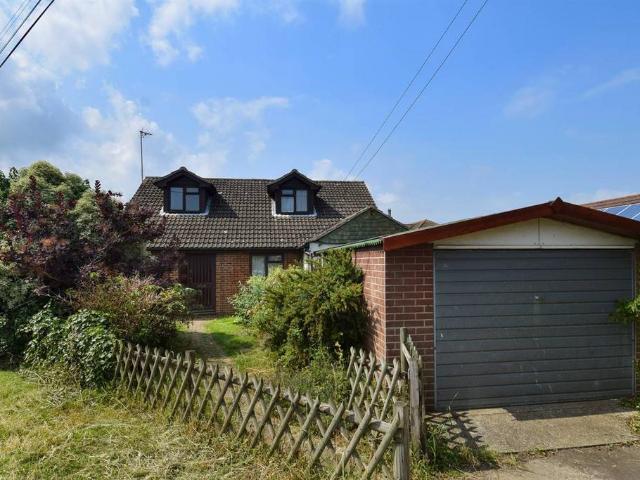 Bungalow for sale in Tankerton, Canterbury