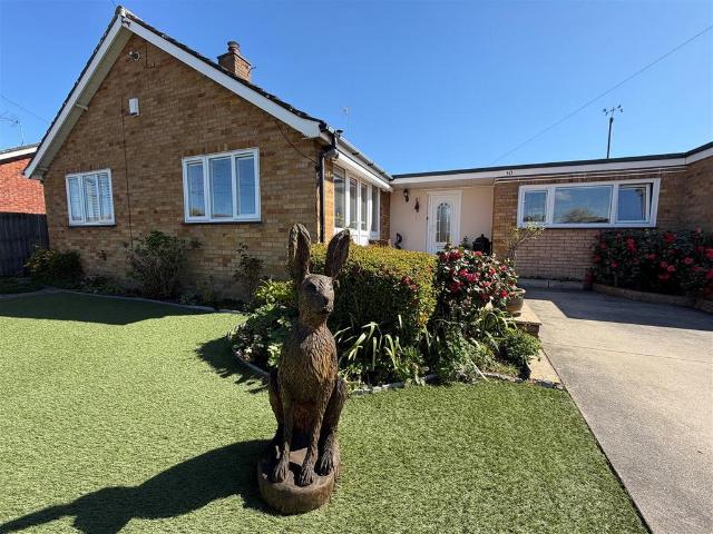 Bungalow for sale in Eastbridge, Suffolk