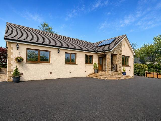 Bungalow for sale in Keltybridge, Scotland