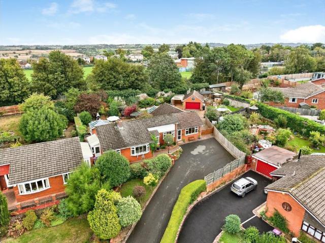 Bungalow for sale in Highley, Shropshire