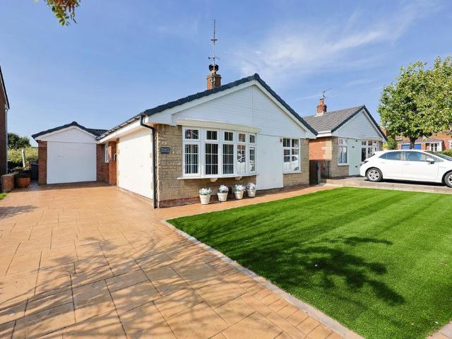 Bungalow for sale in Gathurst, Wigan