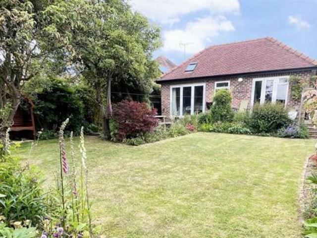 House for sale in East Midlands