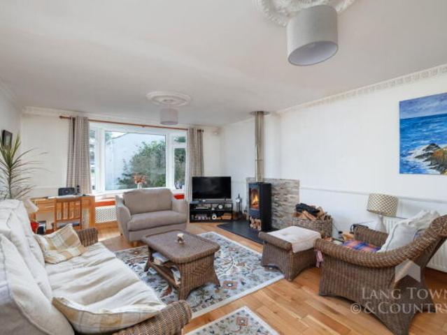 Bungalow for sale