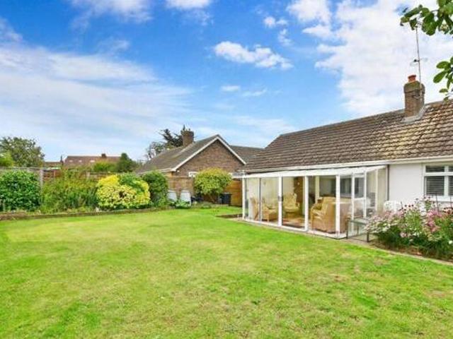 House for sale in Dumpton, Acol