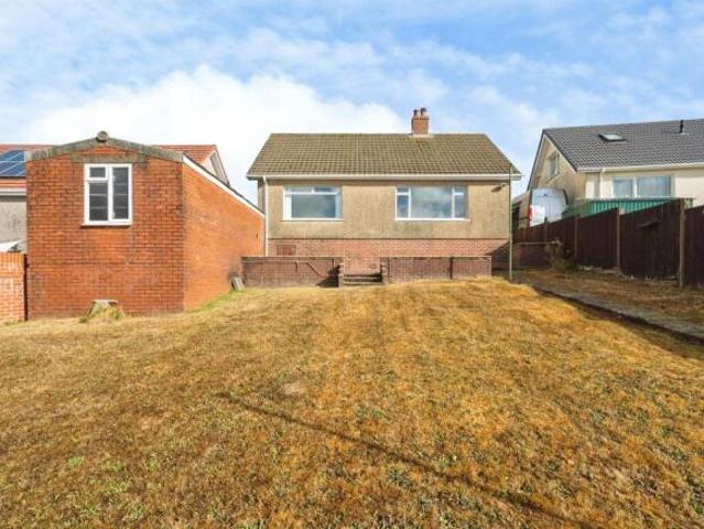 Bungalow for sale in Morriston, Wales