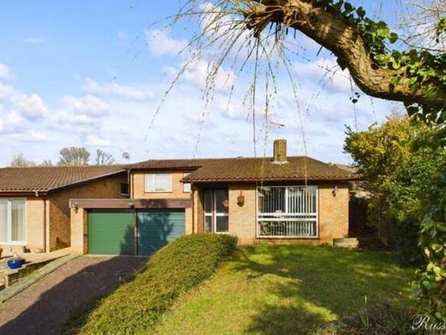 House for sale in Page Hill, Buckingham