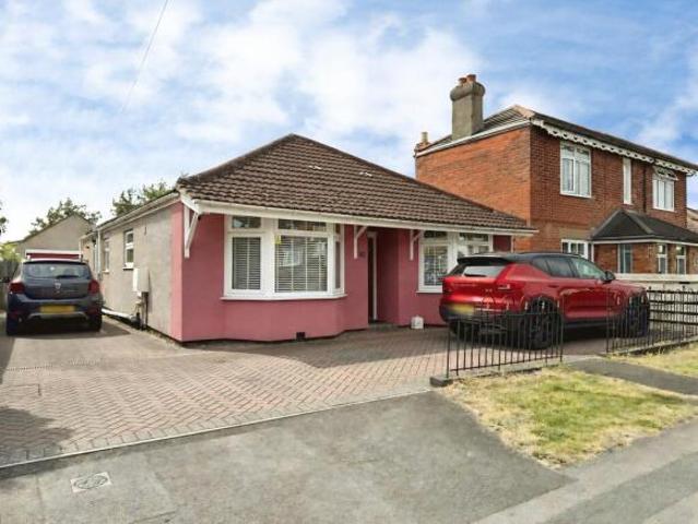 Bungalow for sale in Swindon