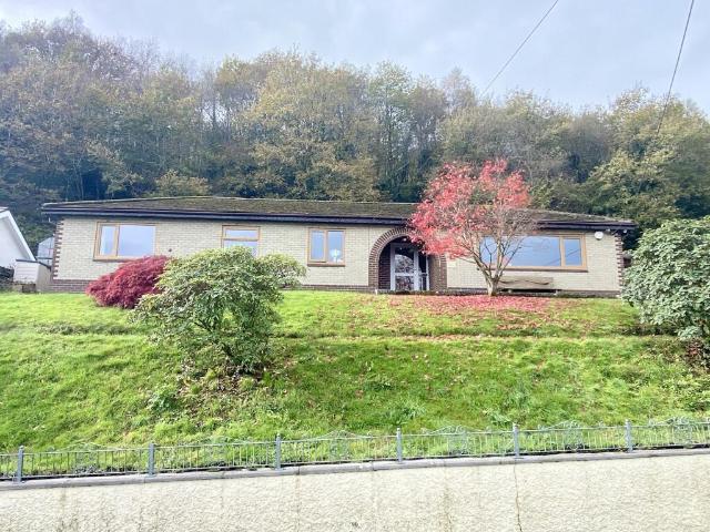 Bungalow for sale in Craig-cefn-parc, Wales
