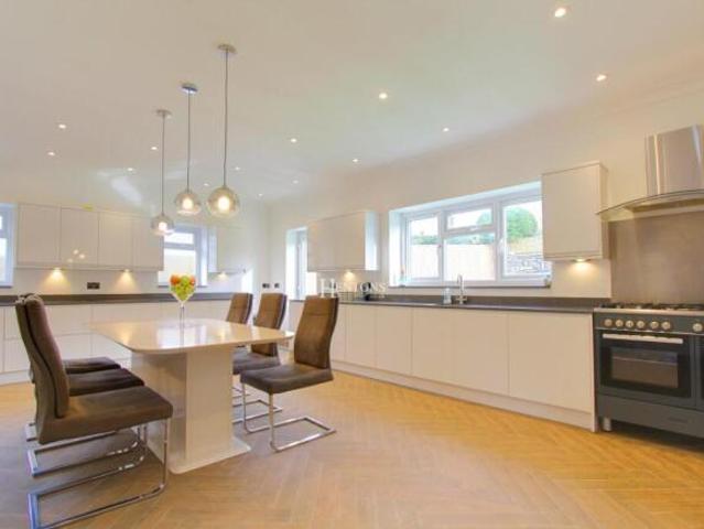 Farm for sale in Cyncoed, Wales