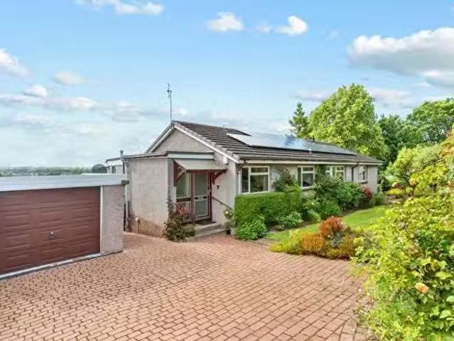 House for sale in Linlithgow Bridge