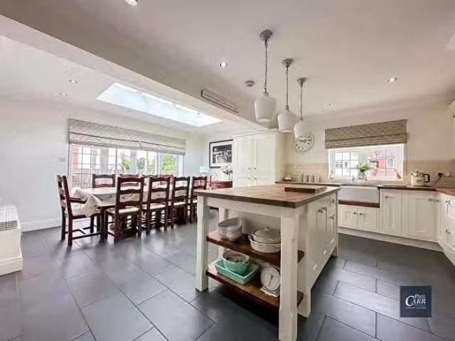 House for sale in Four Oaks
