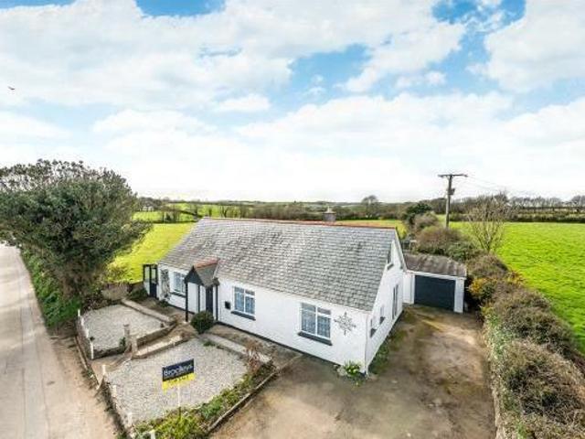 House for sale in Helston, Cornwall