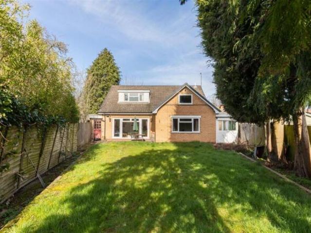 Bungalow for sale